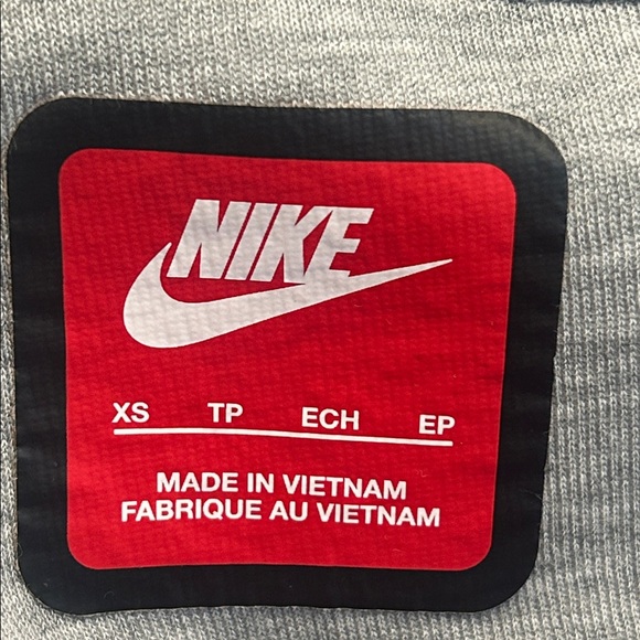 Nike Tech Fleece Joggers Men’s Gray and Black Sweatpants XS - Picture 10 of 15